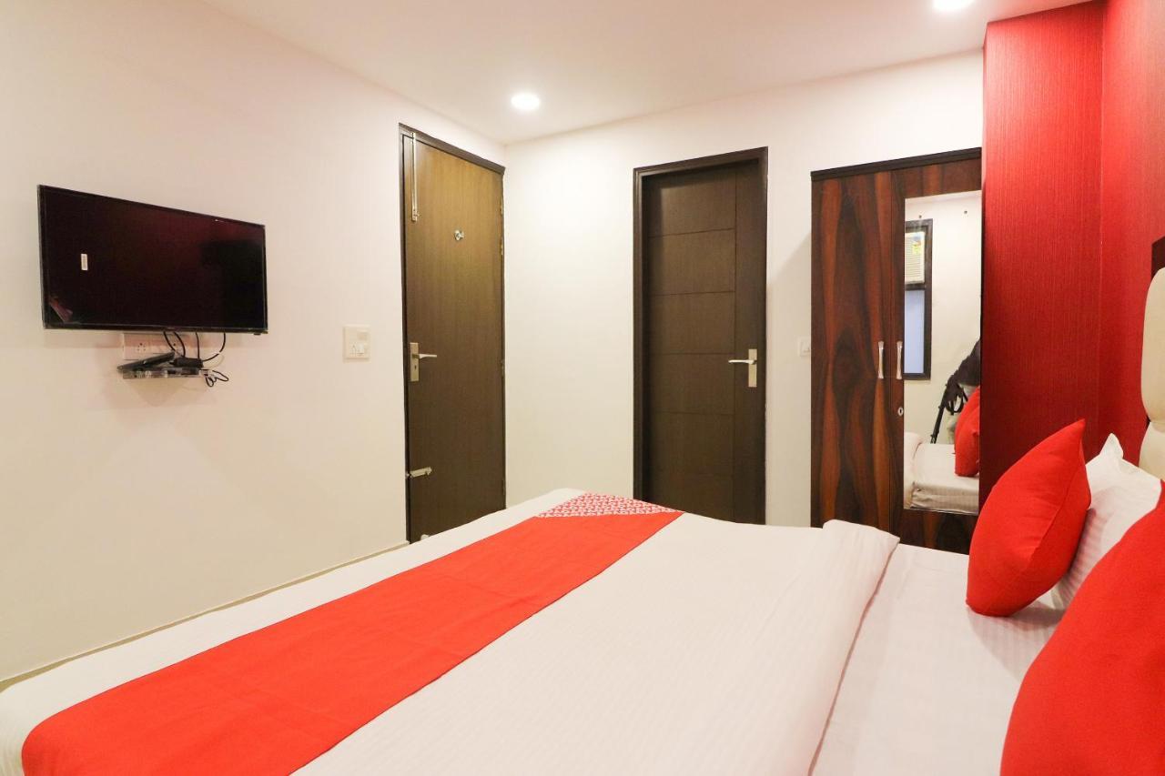 Oyo 63841 White Orchid Hotel Indraprast Exterior photo