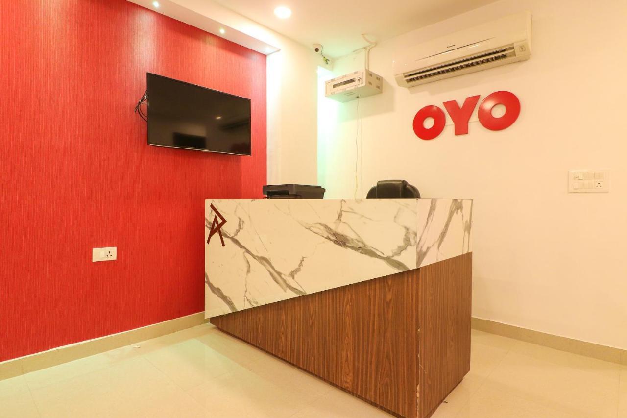 Oyo 63841 White Orchid Hotel Indraprast Exterior photo